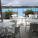 Jephson Hotel & Apartments 